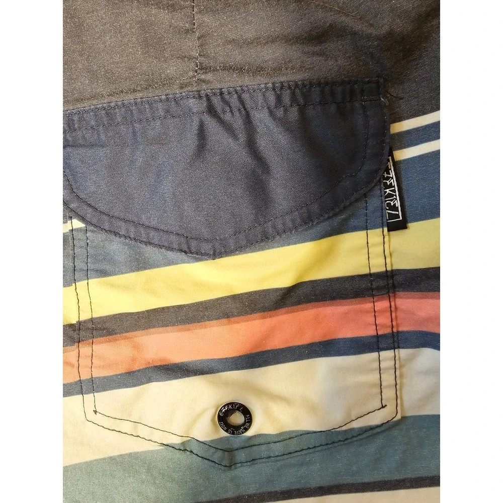 Ezekiel‎ Mens Striped Board Shorts Tan Navy Yellow Size 38 ER221095N Swim Trunks